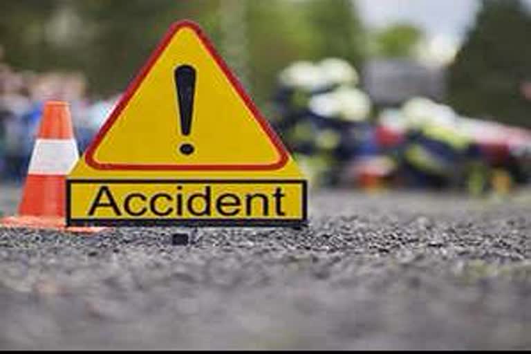 up-5-killed-in-road-mishap-in-shahjahanpur