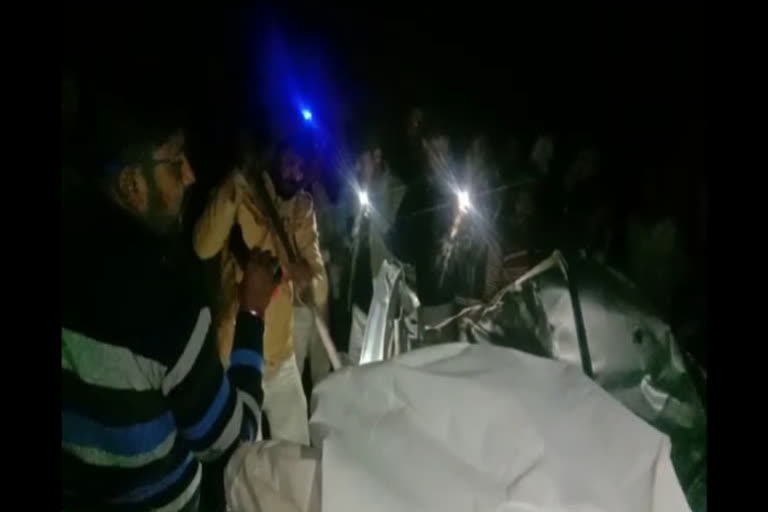 car accident in shahjahanpur