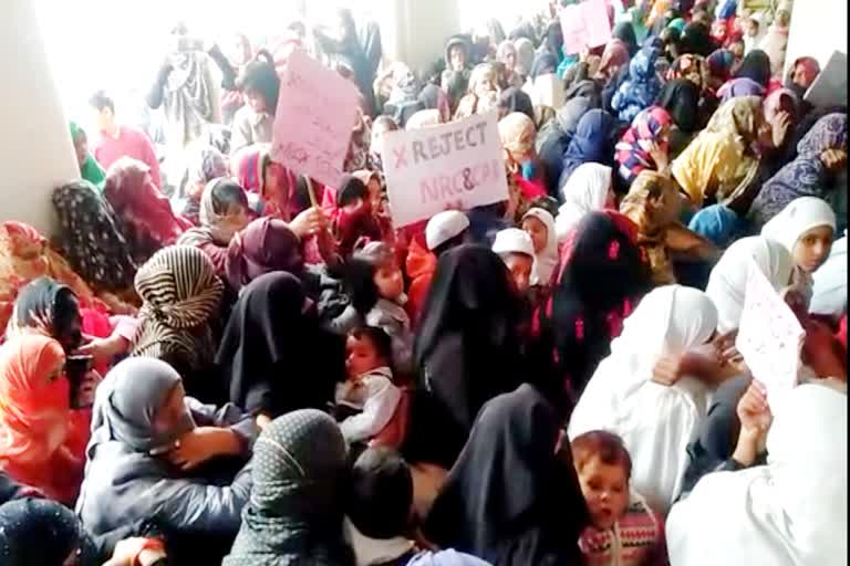 Women protest against CAA in Haridwar