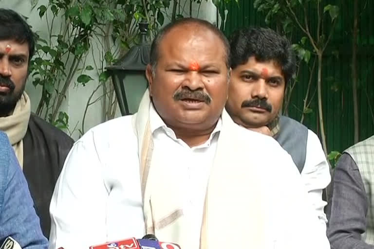 bjp leader kanna about ysrcp govt capital decision