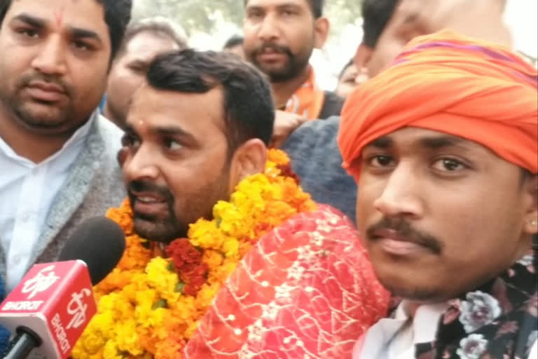 Delhi cantt assembly bjp candidate file nomination