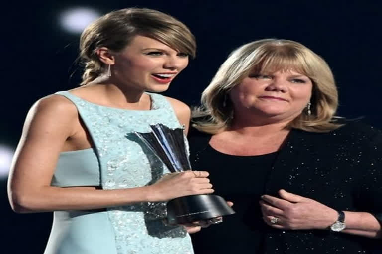 Taylor Swift on mom's cancer