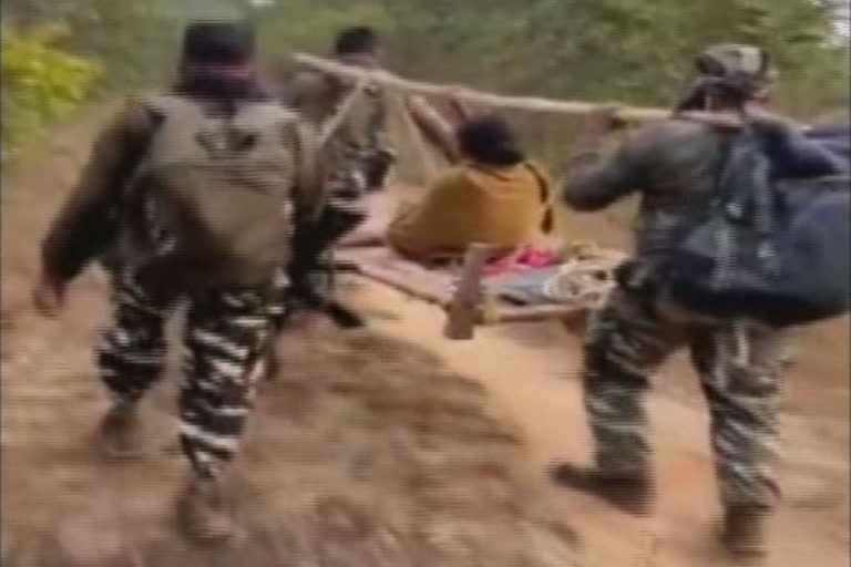 CRPF team carry pregnant woman