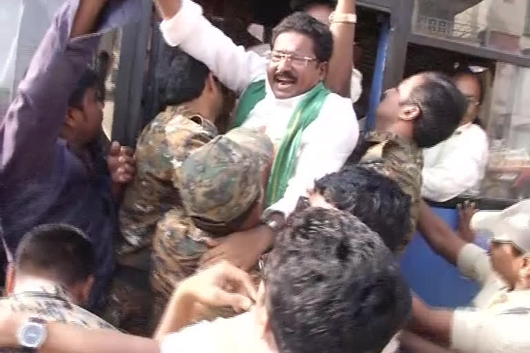 jac leaders rally and arrested by police in guntur