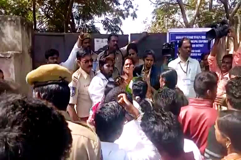 trs candidates assaulted congress activists at jawahar nagar in medchal district