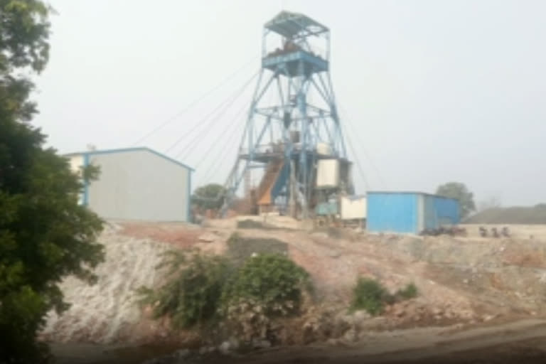 Chinese man among 2 dead as roof of manganese mine collapses