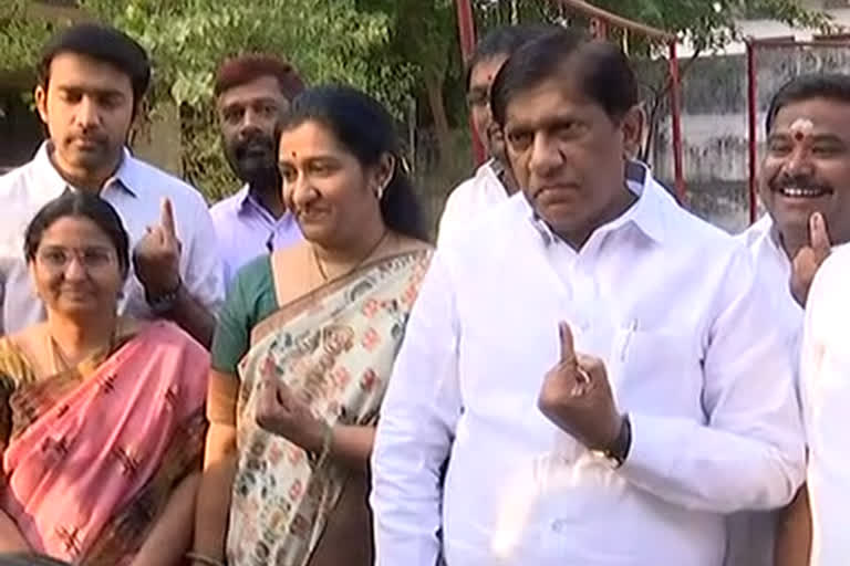 vinod kumar casted his vote