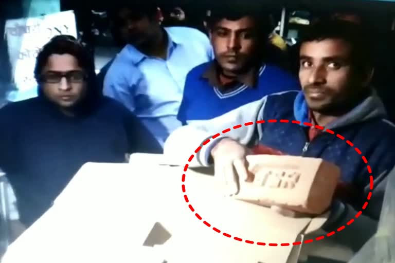 camera company send bricks instead of cameras in hisar