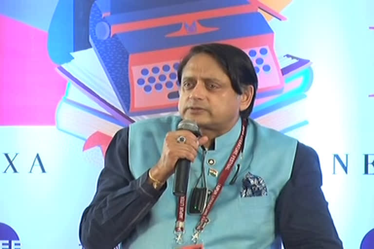 shashi tharoor latest news,  shashi tharoor in JLF, JLF 2020,  shashi tharoor on BJP, शशि थरूर न्यूज, JLF में शशि थरूर, जयपुर लिटरेचर फेस्टिवल 2020