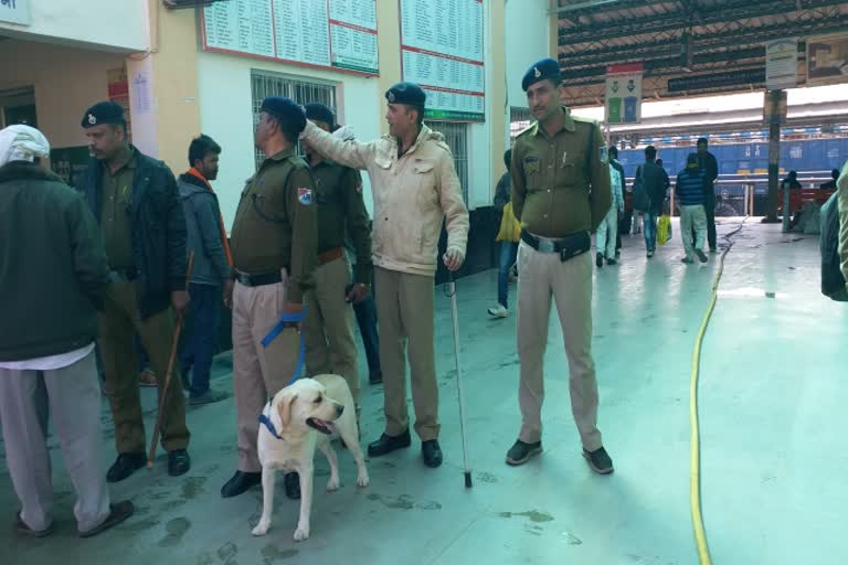 Special preparations regarding security on Republic Day by Katni Railway Police