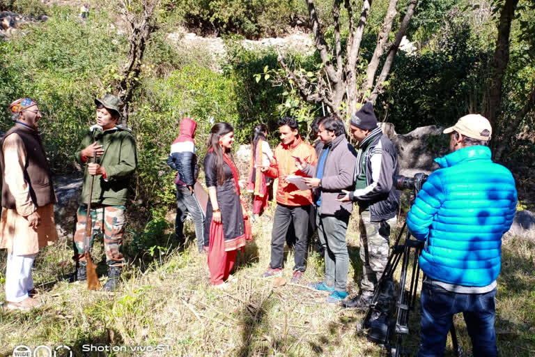 fwa baga re shooting news uttarkashi, 'फ्वां बाघा रे' शूटिंग