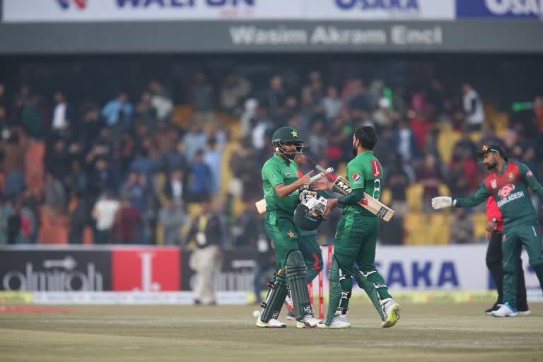 Pakistan seal series with facile win