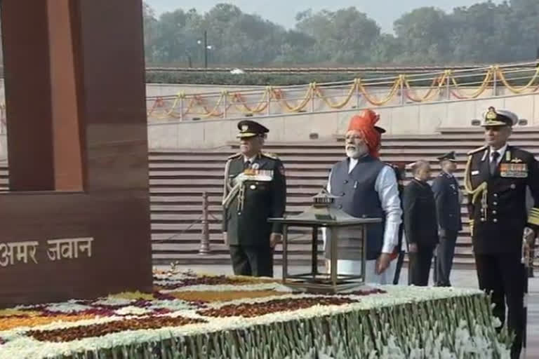 PM Modi  National War Memorial  R-Day Celebrations  മോദി  പ്രധാനമന്ത്രി നരേന്ദ്രമോദി  റിപ്പബ്ലിക് ദിനാഘോഷം