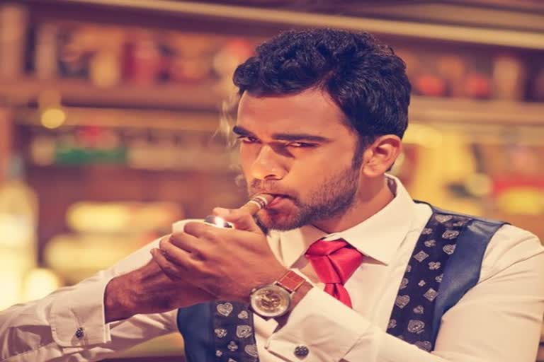 ashok selvan learn telugu for his debutant film