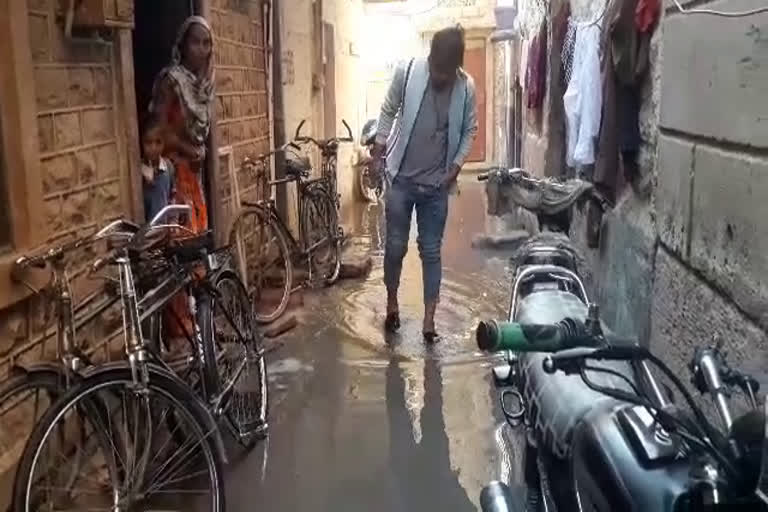 जोधपुर की खबर,  leaking of sewerage chamber