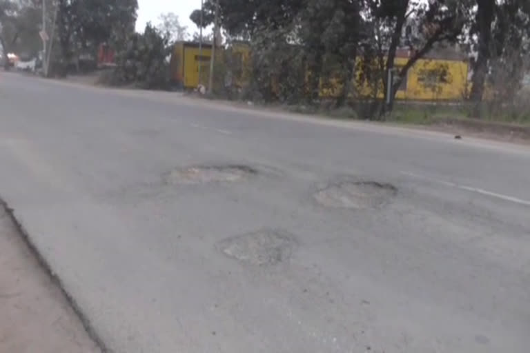 nalagarh NH105 Road condition