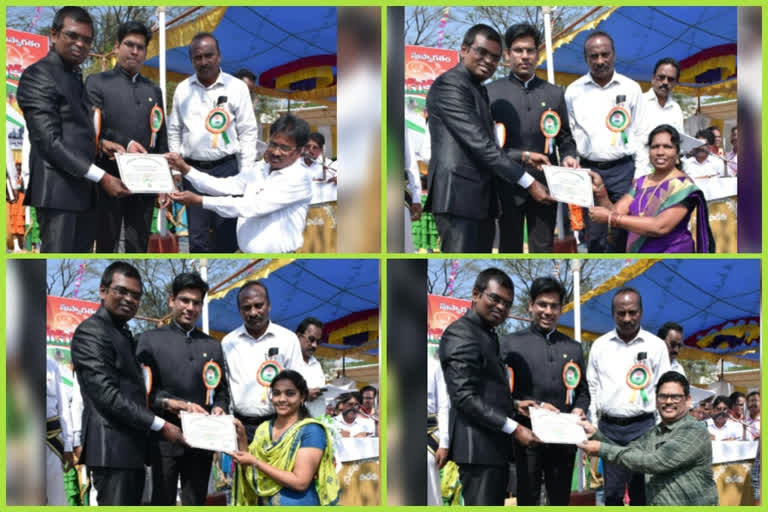 appreciation certificates are given to best teachers at vishakapatnam on occassion of republic day