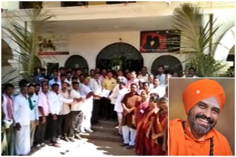 devotees-appeal-to-provide-security-to-sri-nijagunananda-swamiji