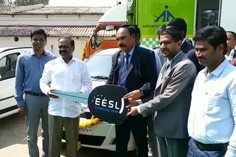 e-cars launched at gannavaram airport in krishna district