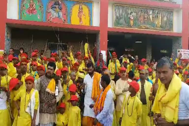 mass sacrificial ceremony in dumka