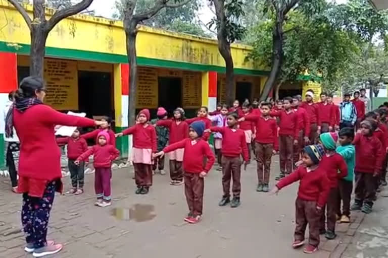 Innocent children take oath to clean up in bijnor