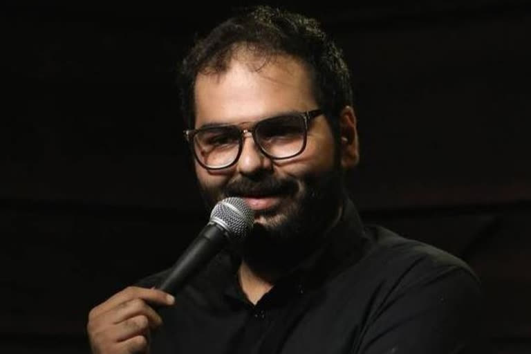 kunal kamra, kunal kamra news, kunal kamra updates, kunal kamra tweets viral on social media, kunal kamra banned from flying by four airlines