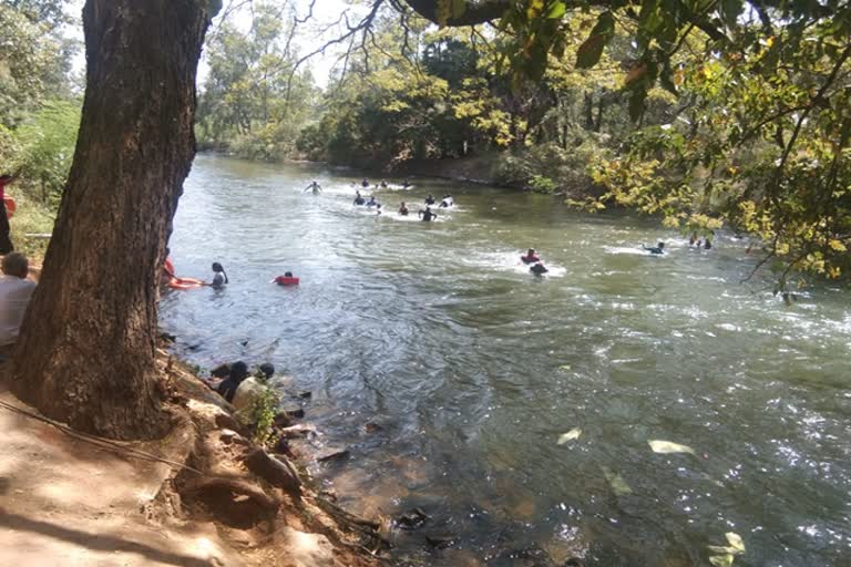 police swimming training for armed soldiers in karur