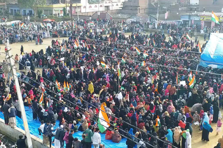 deoband: women protest against caa and nrc