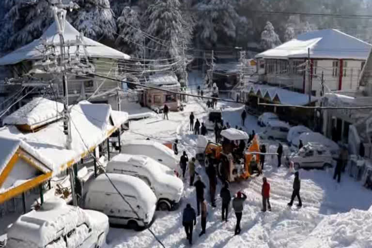 snowfall in Dalhousie, डलहौजी में बर्फबारी