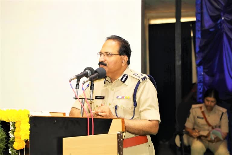 DGP MAHENDHER REDDY ON SI TRAINING