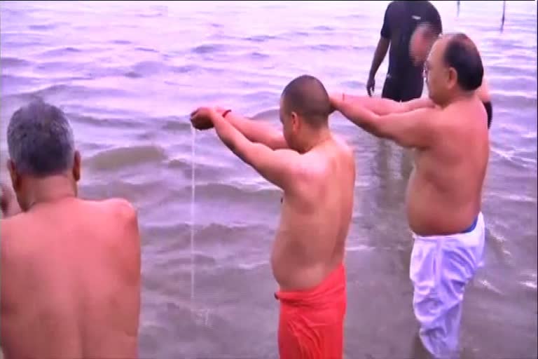 Yogi Adityanath visit Sangam Ghat