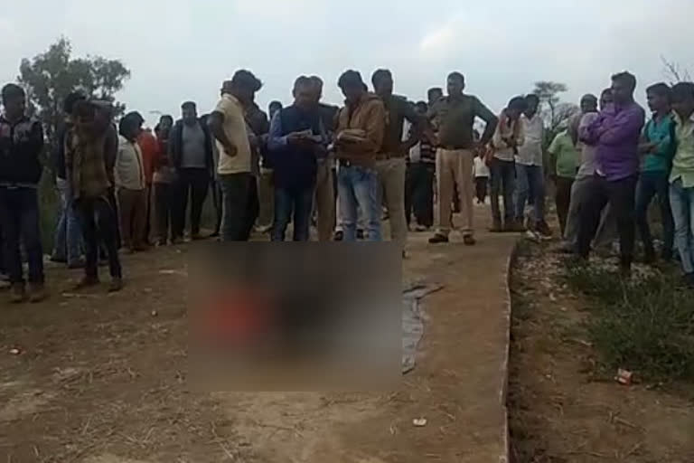 Dead body of a missing youth floating in a pond