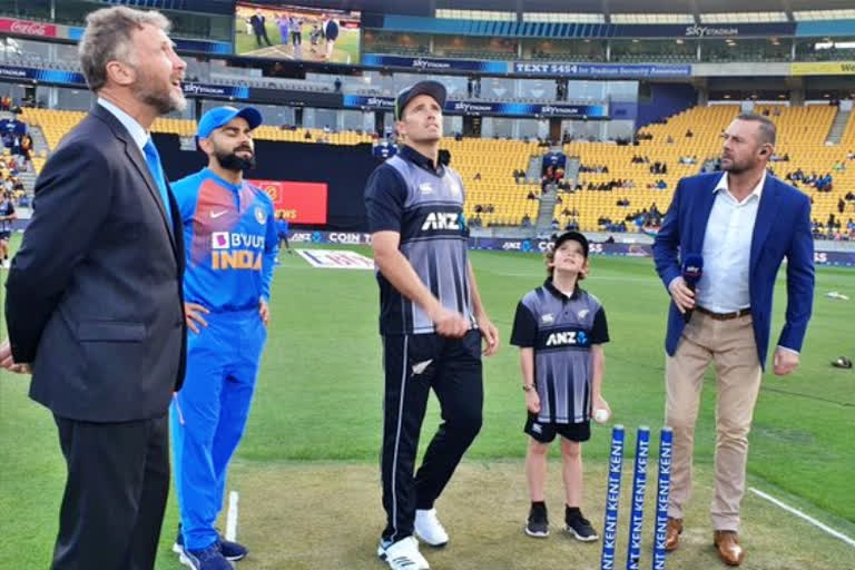 New Zealand vs India 4th T20, New Zealand have won the toss, New Zealand have won the toss and have opted to field, New Zealand vs India 4th T20 news, ಭಾರತ ಮತ್ತು ನ್ಯೂಜಿಲ್ಯಾಂಡ್​ ನಾಲ್ಕನೇ ಟಿ-20 ಪಂದ್ಯ, ಭಾರತ ಮತ್ತು ನ್ಯೂಜಿಲ್ಯಾಂಡ್​ ನಾಲ್ಕನೇ ಟಿ-20 ಪಂದ್ಯ ಸುದ್ದಿ, ಟಾಸ್​ ಗೆದ್ದ ನ್ಯೂಜಿಲ್ಯಾಂಡ್​ ತಂಡ, ಟಾಸ್​ ಗೆದ್ದ ನ್ಯೂಜಿಲ್ಯಾಂಡ್​ ಬೌಲಿಂಗ್​ ಆಯ್ಕೆ,