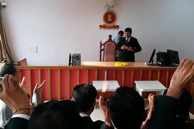 second additional district and seasons judge has been appointed in vapi court