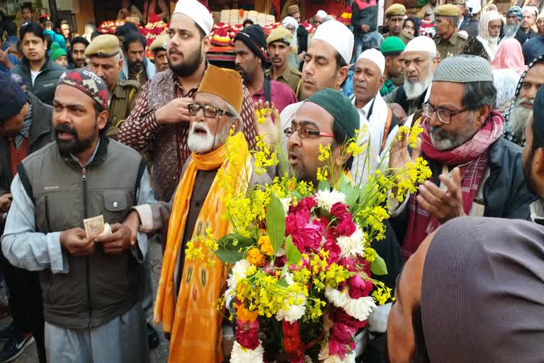 Basant Utsav organized, बसंत उत्सव का आयोजन