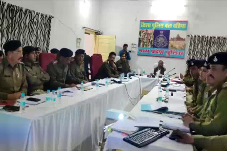 crime review meeting in Datia