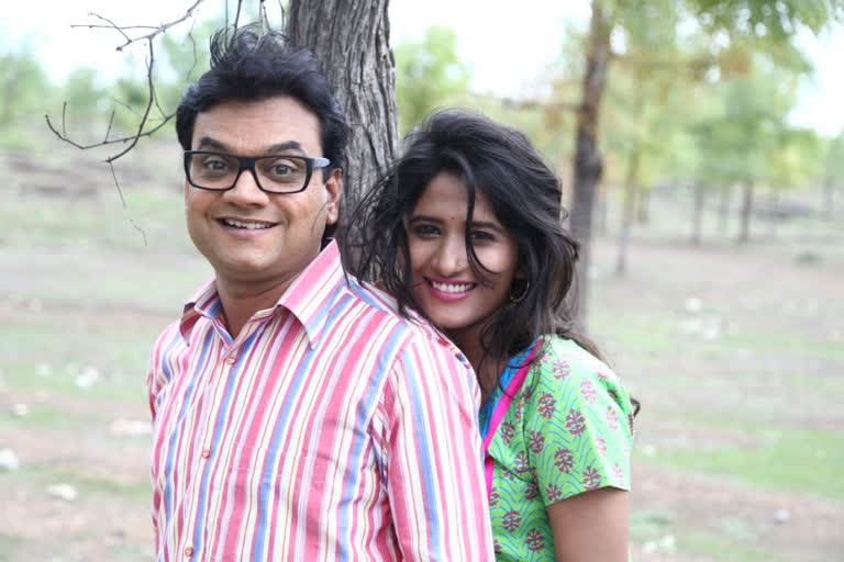 Actress Ruchira Ghormore entry in Marathi film Vajvuya Band Baja