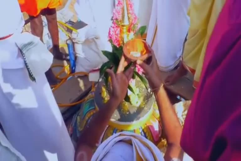 கிருஷ்ணகிரி அருகே ஸ்ரீ கிருஷ்ணர் கோயில் கும்பாபிஷேகம்