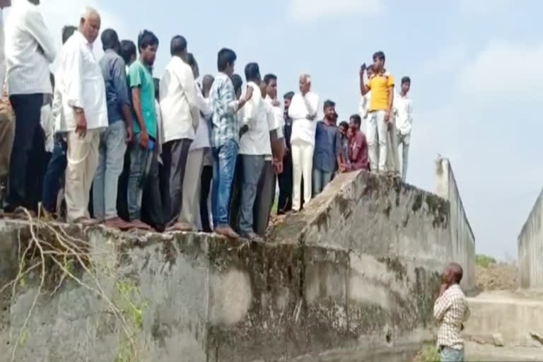 Canal construction work visit kadiyam srihari at jangaon