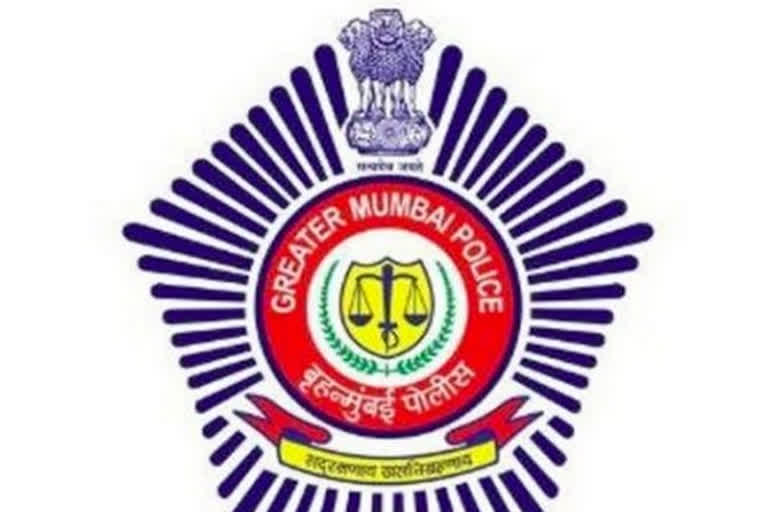 Mumbai cop to inquire parade