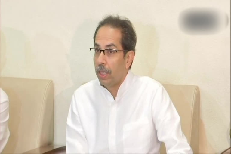 Shiv Sena Saamana Maharashtra Chief Minister Uddhav Thackeray Bal Thackeray 'குடும்ப பாரம்பரியத்தை மீறியது உண்மைதான்': உத்தவ் தாக்கரே உத்தவ் தாக்கரே, பால் தாக்கரே, சிவசேனா, காங்கிரஸ், தேசியவாத காங்கிரஸ், பாஜக சாம்னா நாளேடு