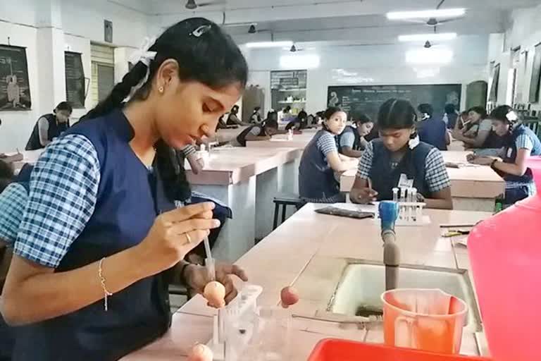 12th-std-practical-examination-begins