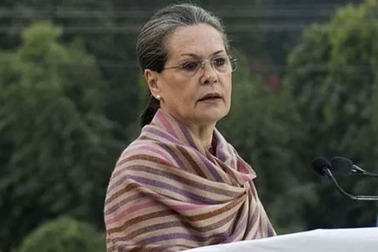 sonia gandhi admit in hospital