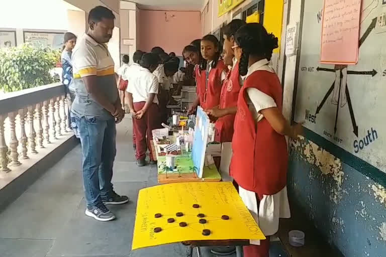 Impressive educational science show