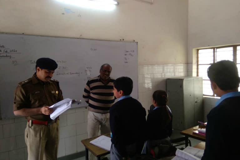 Ghaziabad's SSP becomes teacher