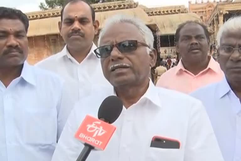 Manirasan Study in thanjai periya kovil