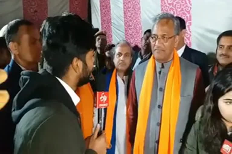 cm trivendra singh rawat campaigning in delhi elections