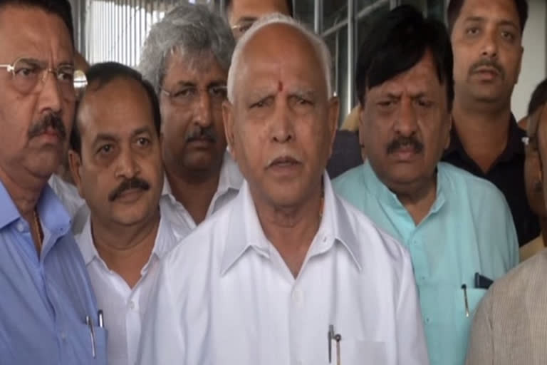 govt services at doorstep  Janasevaka scheme  Chief Minister B S Yediyurappa launched scheme  ജനസേവക പദ്ധതിയുമായി കർണാടക  ജനസേവക പദ്ധതി  സർക്കാർ ആനുകൂല്യങ്ങളും സേവനങ്ങളും വീട്ടിൽ  പദ്ധതി പരീക്ഷണാടിസ്ഥാനത്തിൽ  വിവരാവകാശ നിയമപ്രകാരം വിവരങ്ങൾ ഓൺ‌ലൈനായി എത്തും ബി എസ് യെദ്യൂരപ്പ  സകല പദ്ധതി