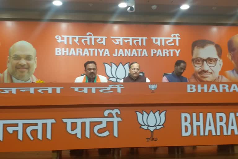 Sameer Dwivedi joins BJP ahead of Delhi polls