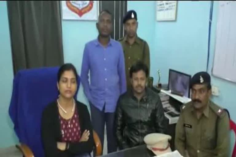 A fake naxalite arrested in Mahasamund